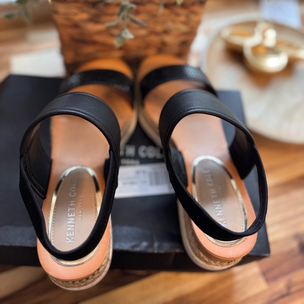 Kenneth Cole Black Women's Sandals - Picture 2 of 5